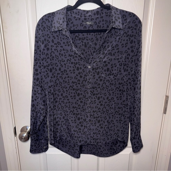 Rails Onyx Cheetah Silk Kate Shirt - Picture 2 of 12